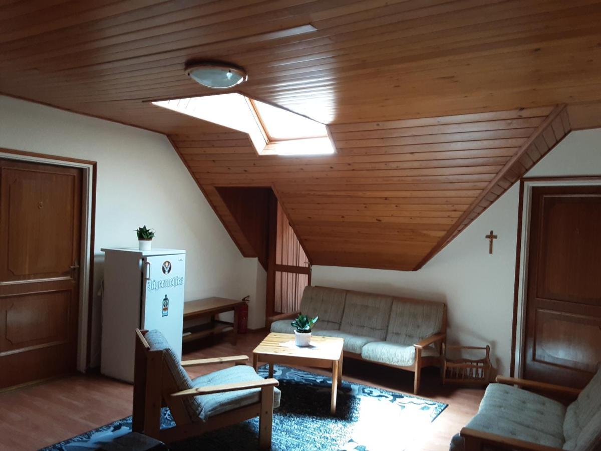 St Hubertus Panzio Bed and Breakfast Hévíz Buitenkant foto