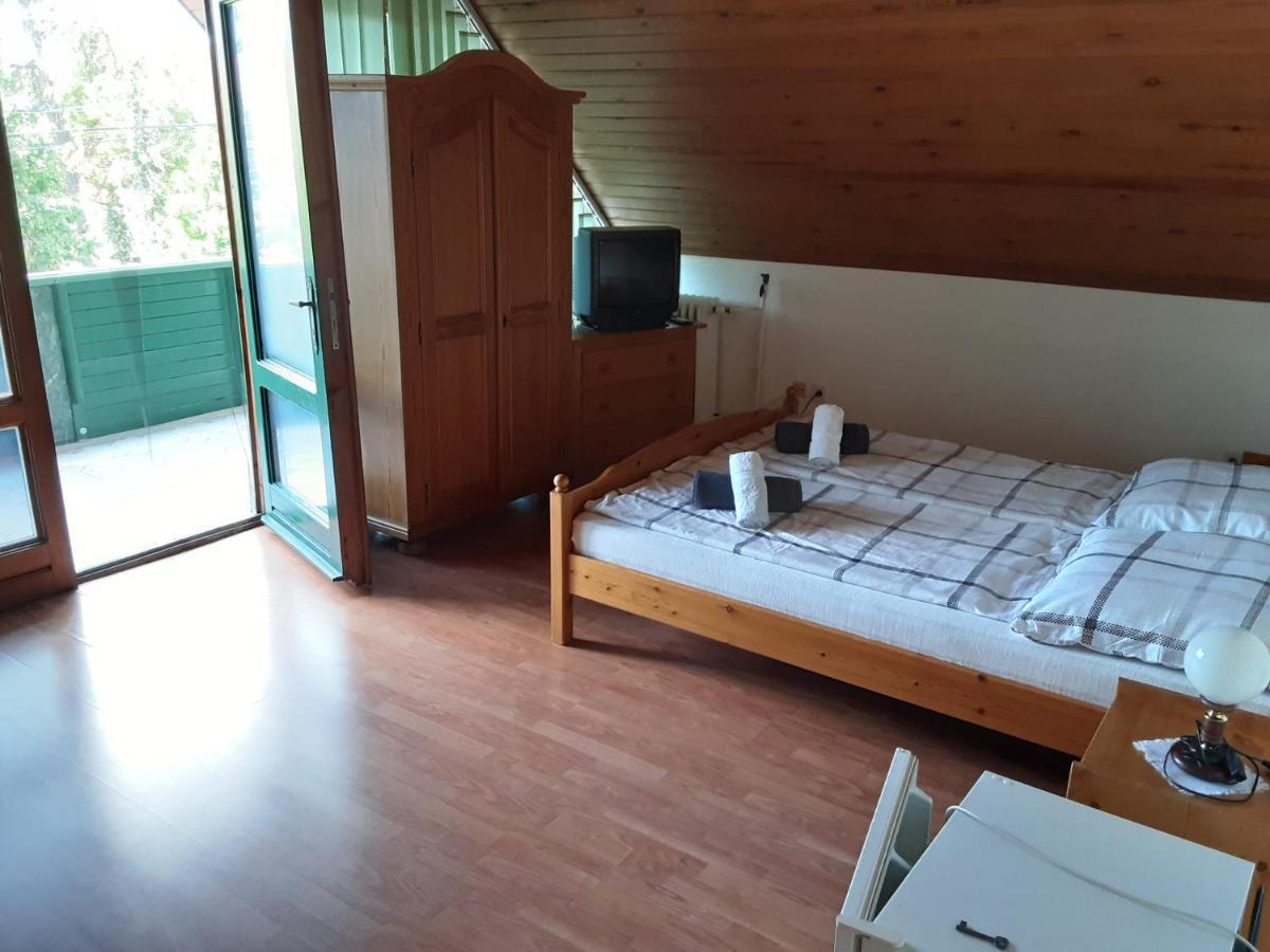 St Hubertus Panzio Bed and Breakfast Hévíz Buitenkant foto